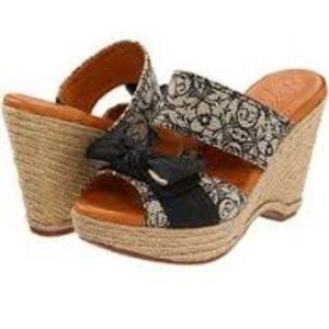 Naya Collette Bow Wedge